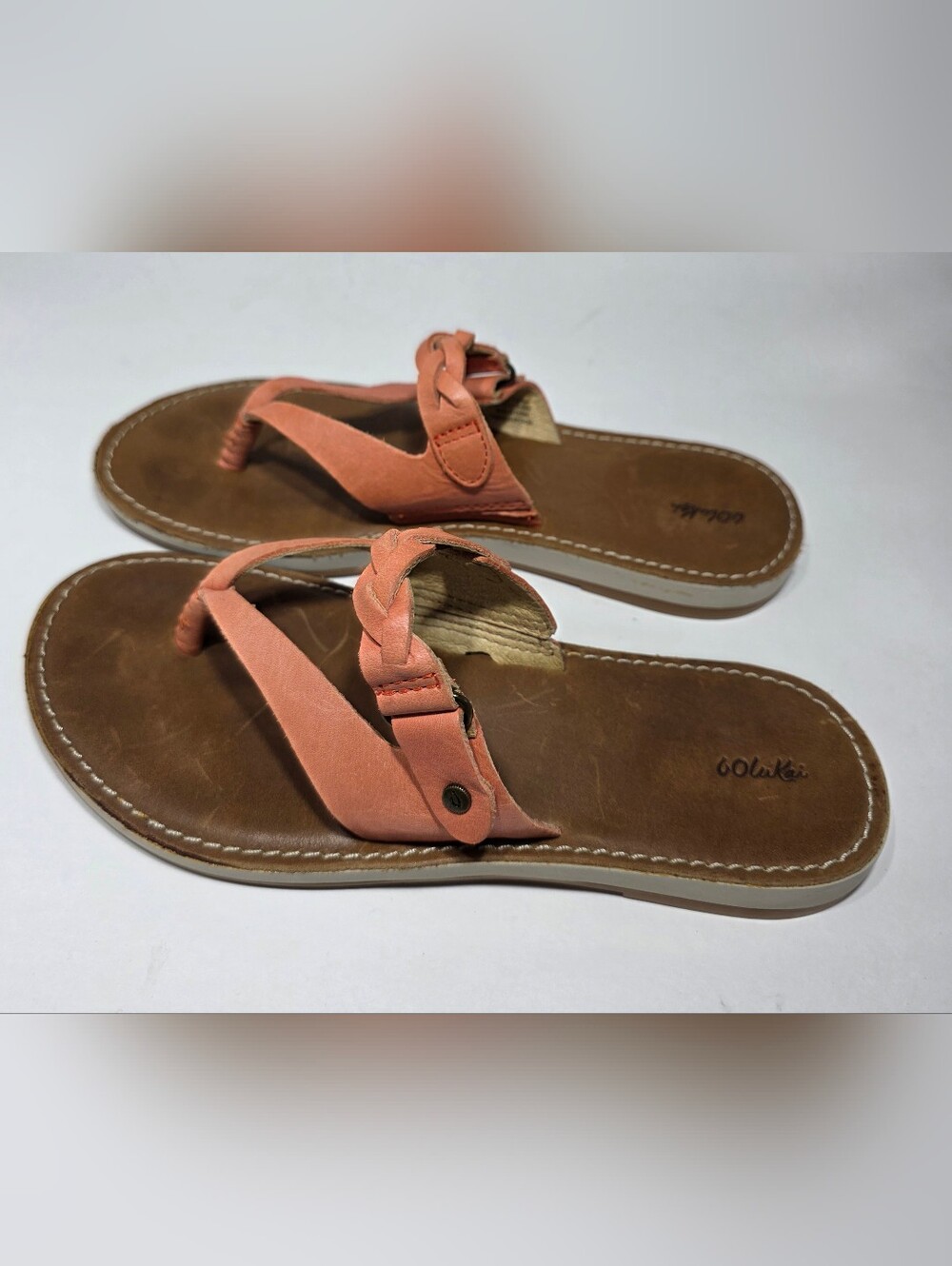 OluKai Women’s Leather Thong Sandals Coral Orange Size 6 EU 36 Excellent... - Picture 8 of 8